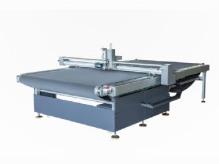 智能裁剪机(宽幅面循环裁剪)